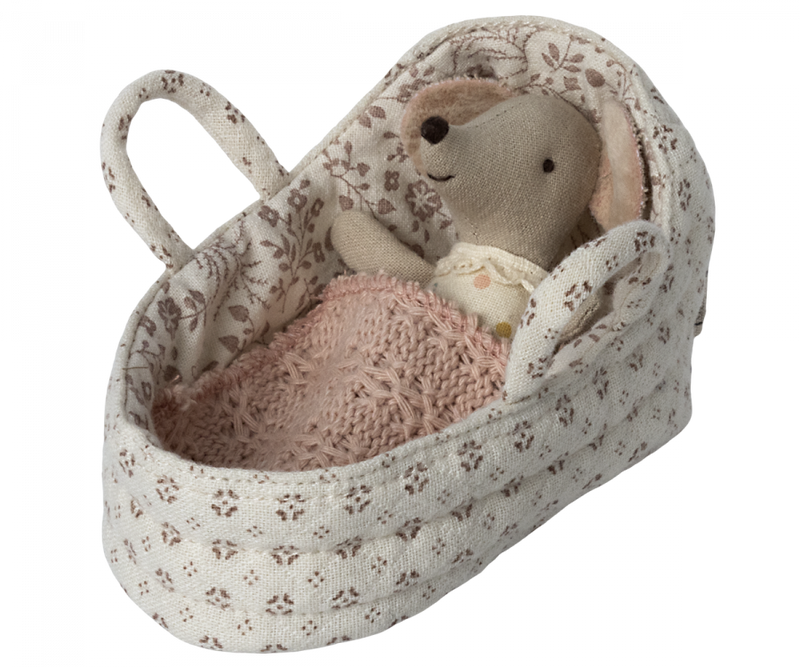 Maileg Carrycot Baby Mouse RETIRED